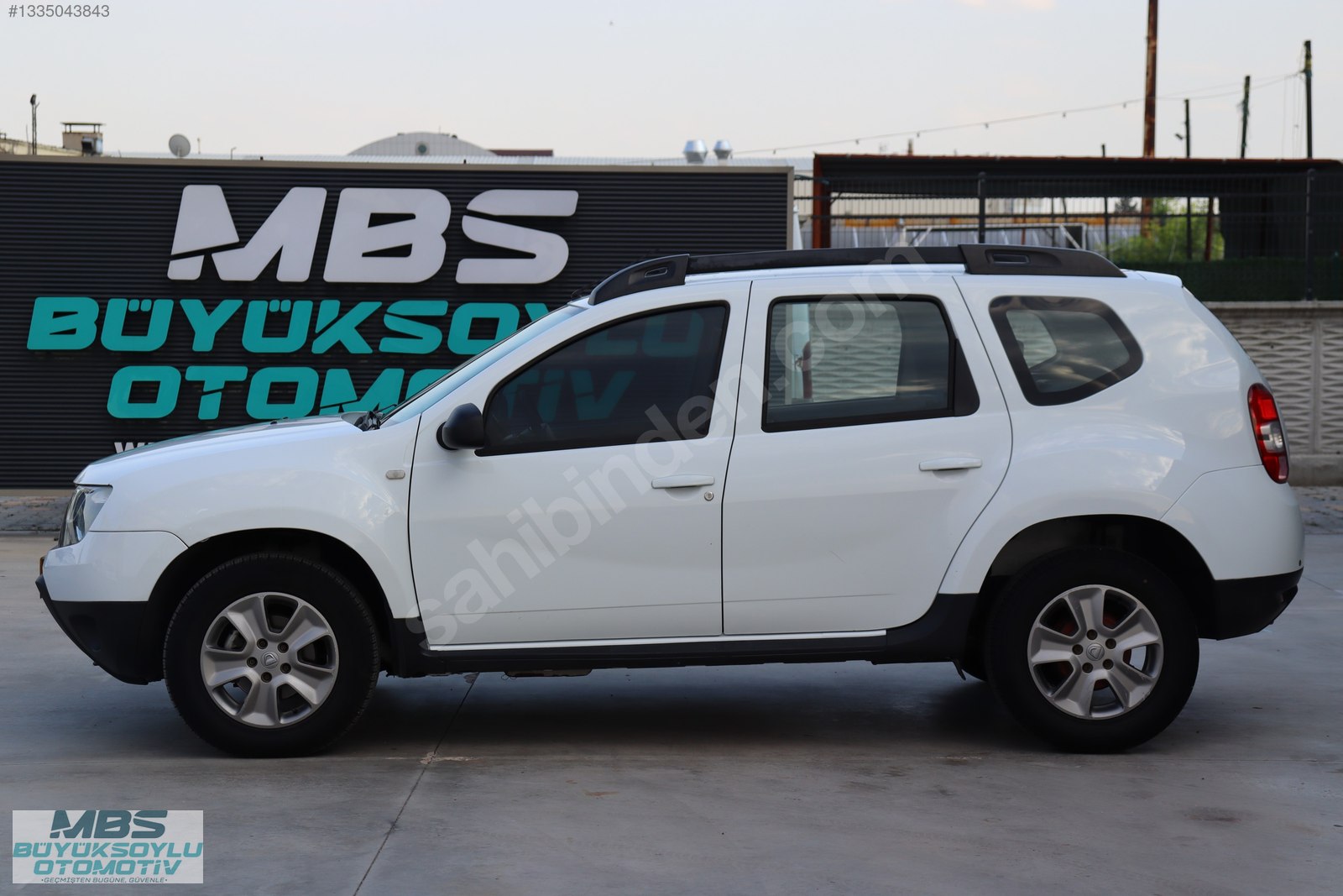MBS BÜYÜKSOYLU'DAN 2015 DACIA DUSTER 1.5 dCi LAUREATE 4x4 110Hp