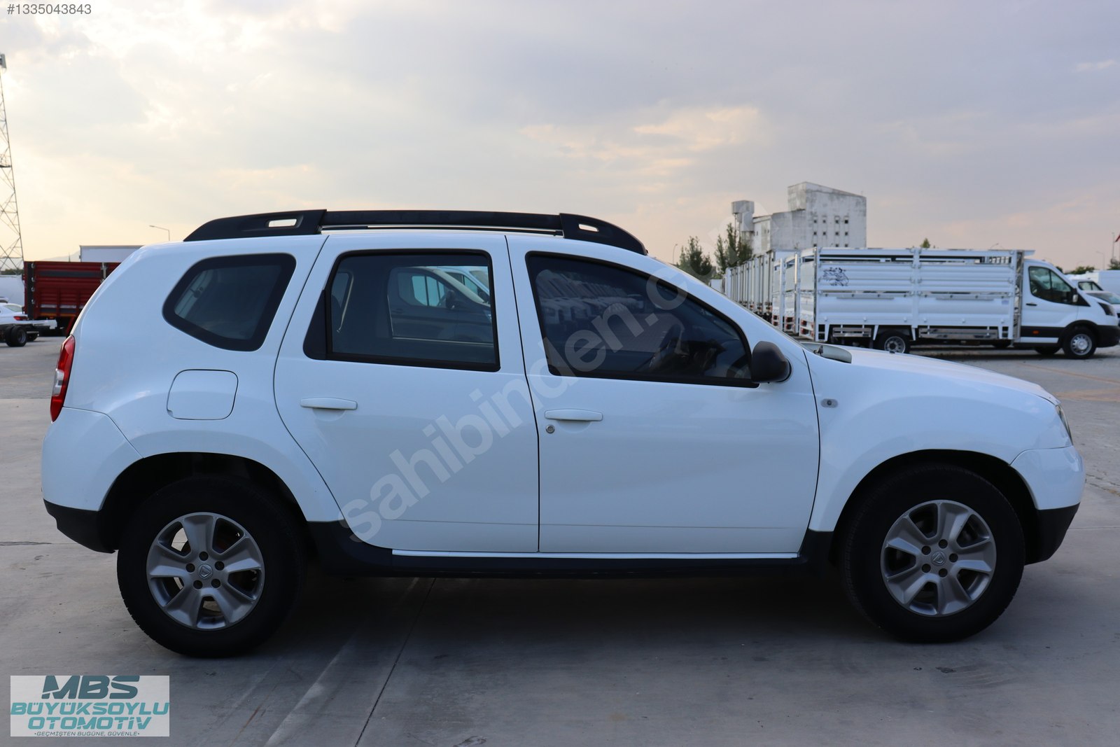 MBS BÜYÜKSOYLU'DAN 2015 DACIA DUSTER 1.5 dCi LAUREATE 4x4 110Hp