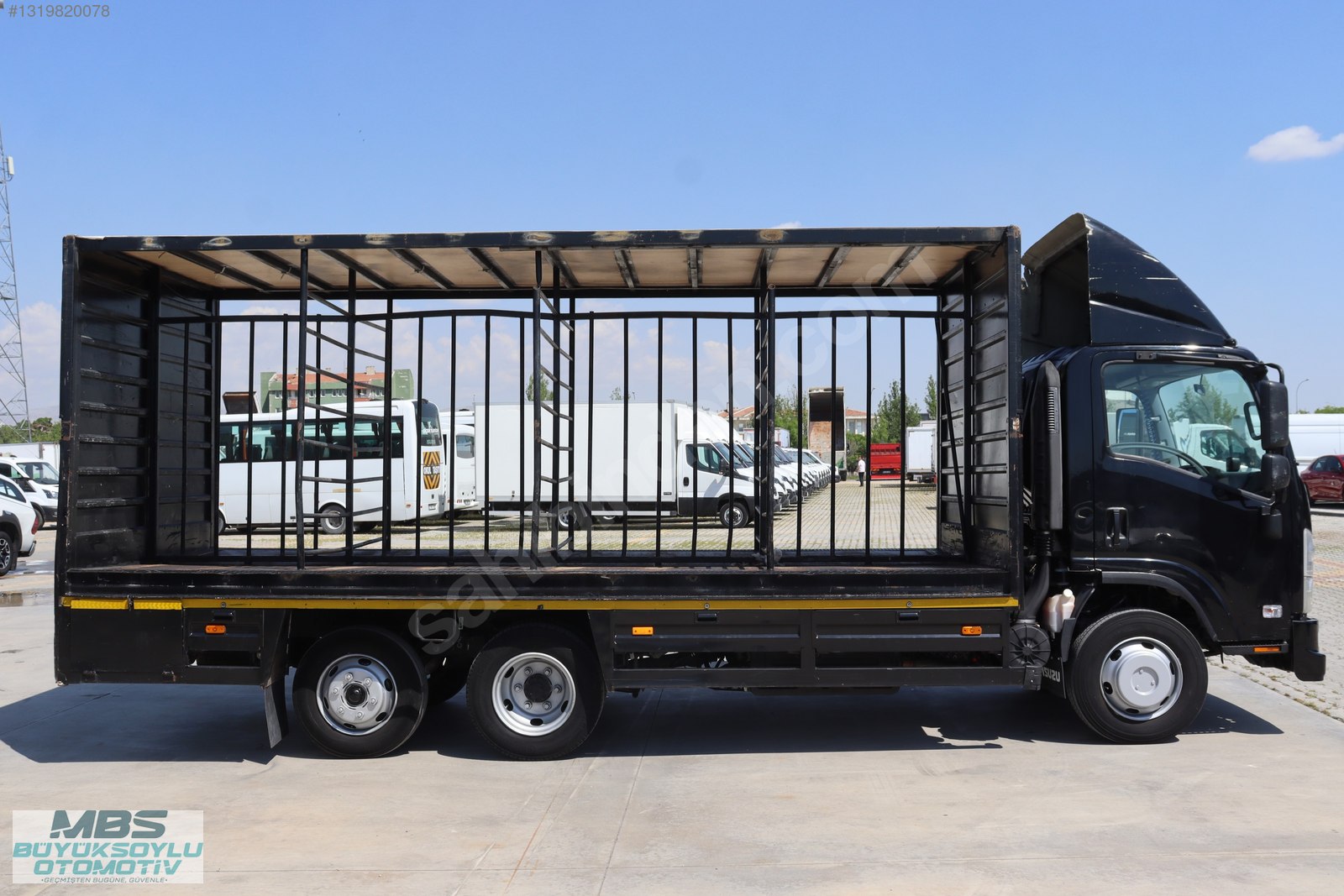 MBS BÜYÜKSOYLUDAN 2018 ISUZU NPR 3D MEŞRUBAT KASALI KAMYON