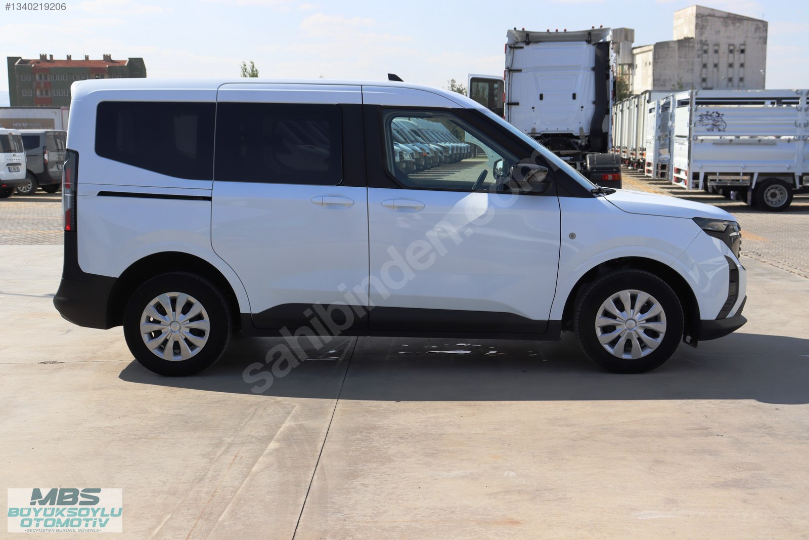 MBS BÜYÜKSOYLU'DAN 2025 MODEL TOURNEO COURIER 1.5 EcoBlue DELUX