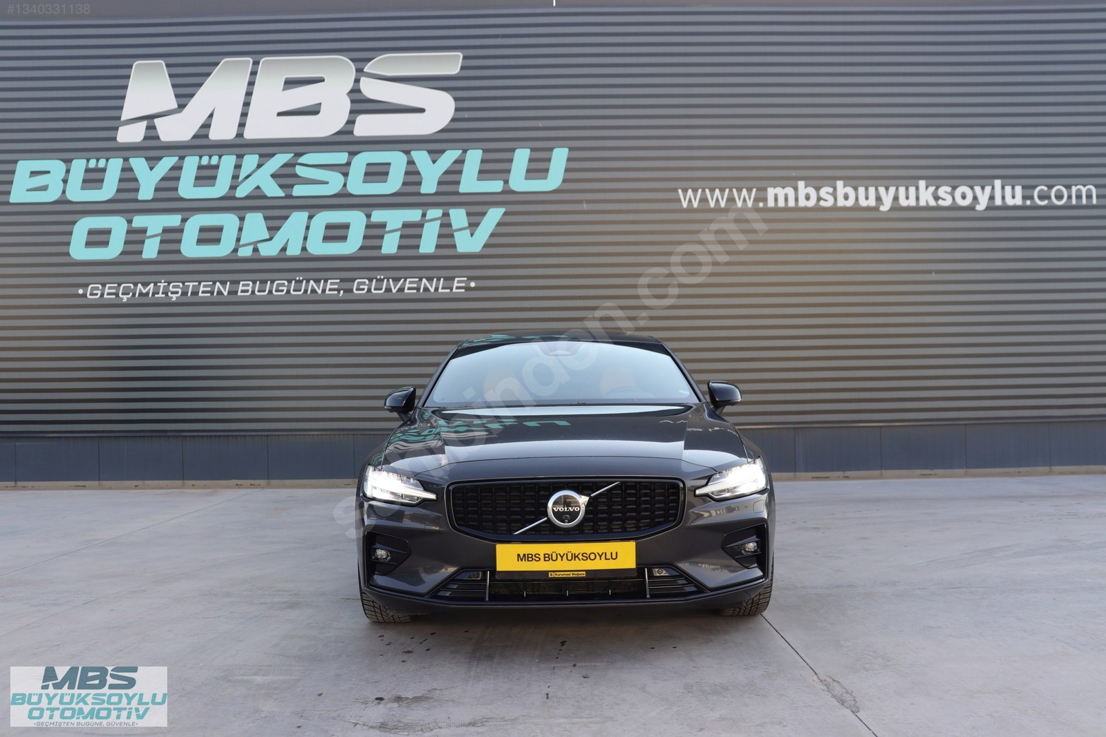 MBS BÜYÜYSOYLU'DAN 2023 MODEL VOLVO S60 B5 PLUS DARK AWD