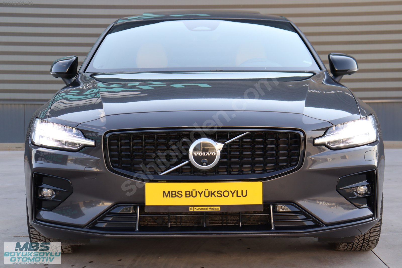MBS BÜYÜYSOYLU'DAN 2023 MODEL VOLVO S60 B5 PLUS DARK AWD