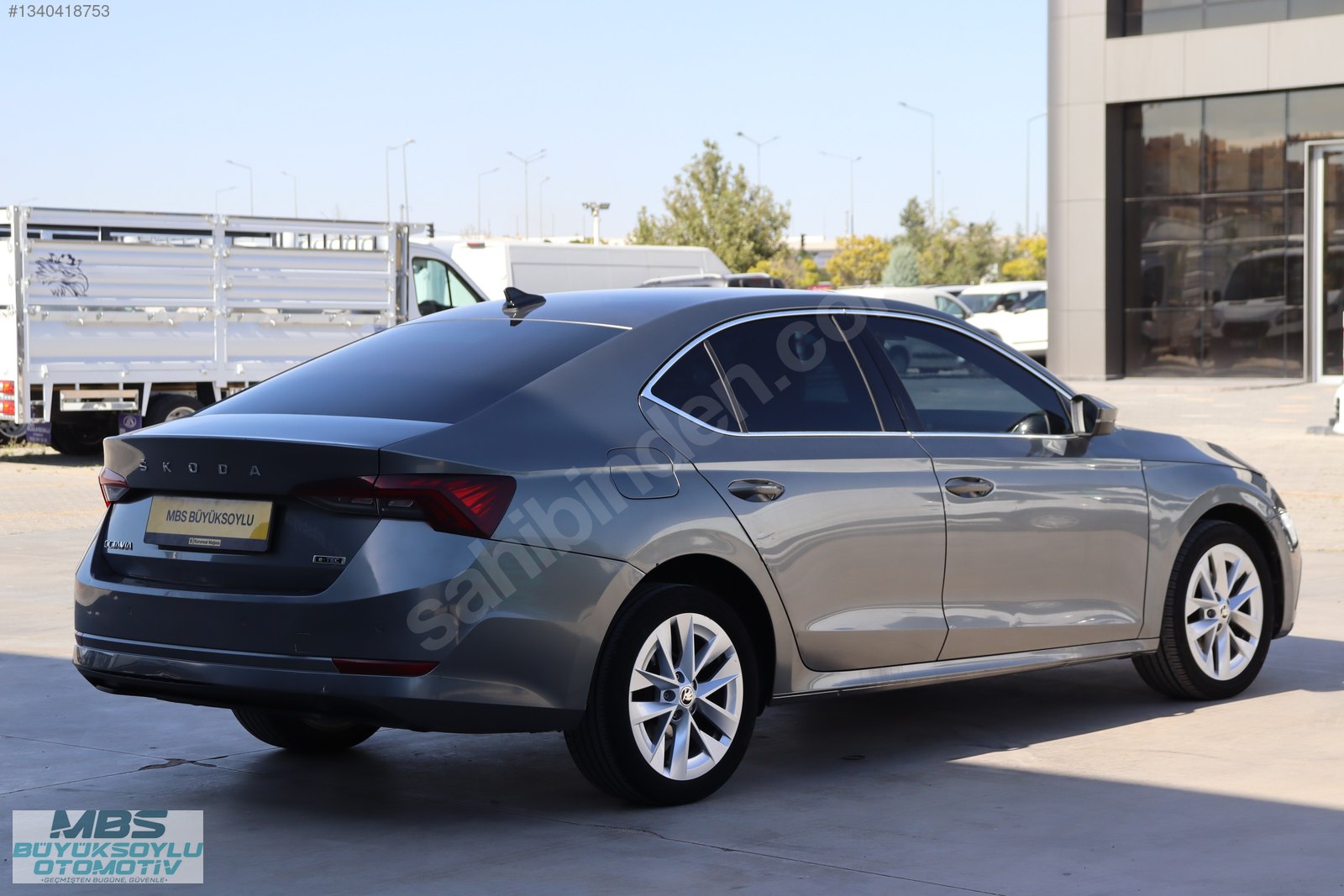 MBS BÜYÜKSOYLU'DAN 2022 SKODA OCTAVIA 1.5 E-TEC PREMIUM DSG