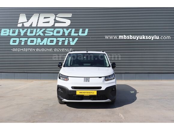 Galeriden Fiat Doblo Combi 1.5 BlueHDi Premio Plus 2026 Model Konya 7.914 km Beyaz