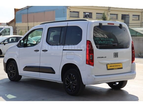 Galeriden Fiat Doblo Combi 1.5 BlueHDi Premio Plus 2026 Model Konya 7.914 km Beyaz