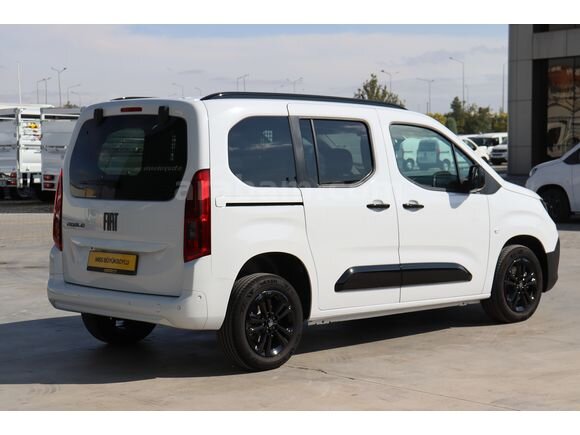 Galeriden Fiat Doblo Combi 1.5 BlueHDi Premio Plus 2026 Model Konya 7.914 km Beyaz