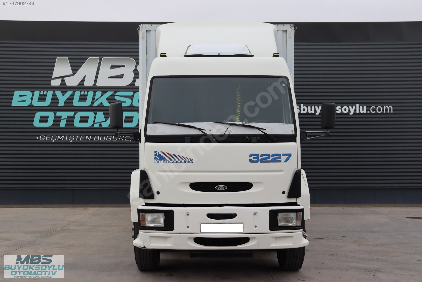 MBS BÜYÜKSOYLU'DAN 2000 MODEL CARGO 3227 C KAYAR PERDELİ KAMYON