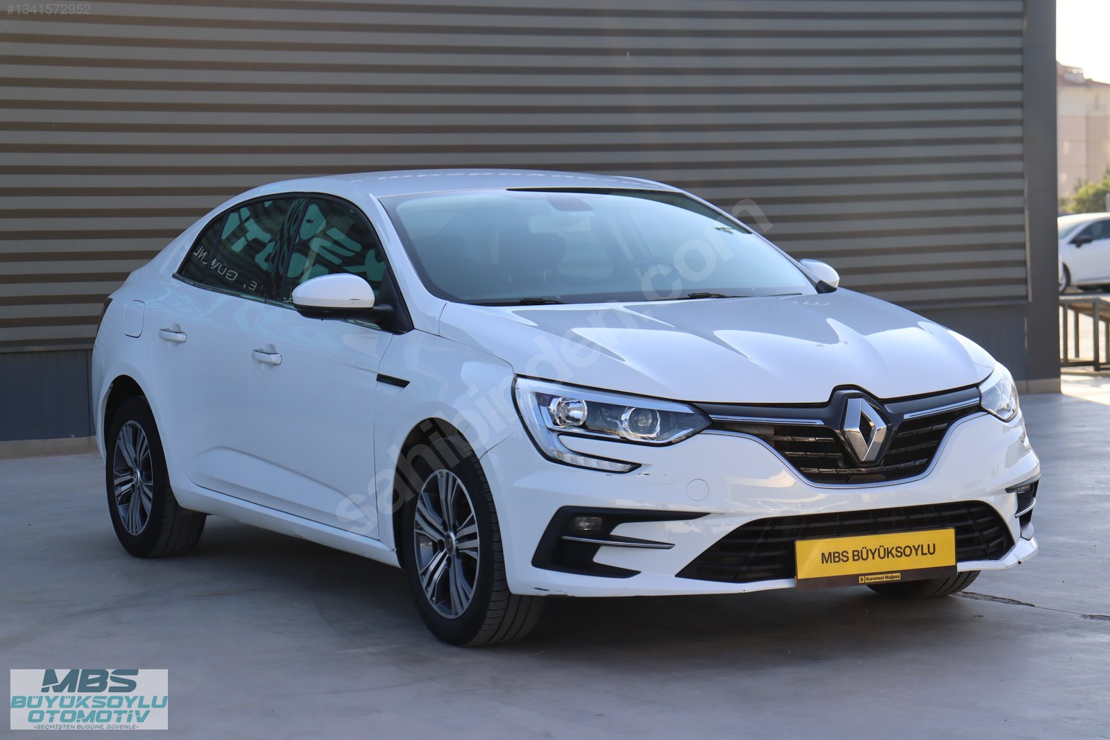 MBS BÜYÜKSOYLU'DAN 2023 MODEL RENAULT MEGANE 1.3 TCE EDC TOUCH