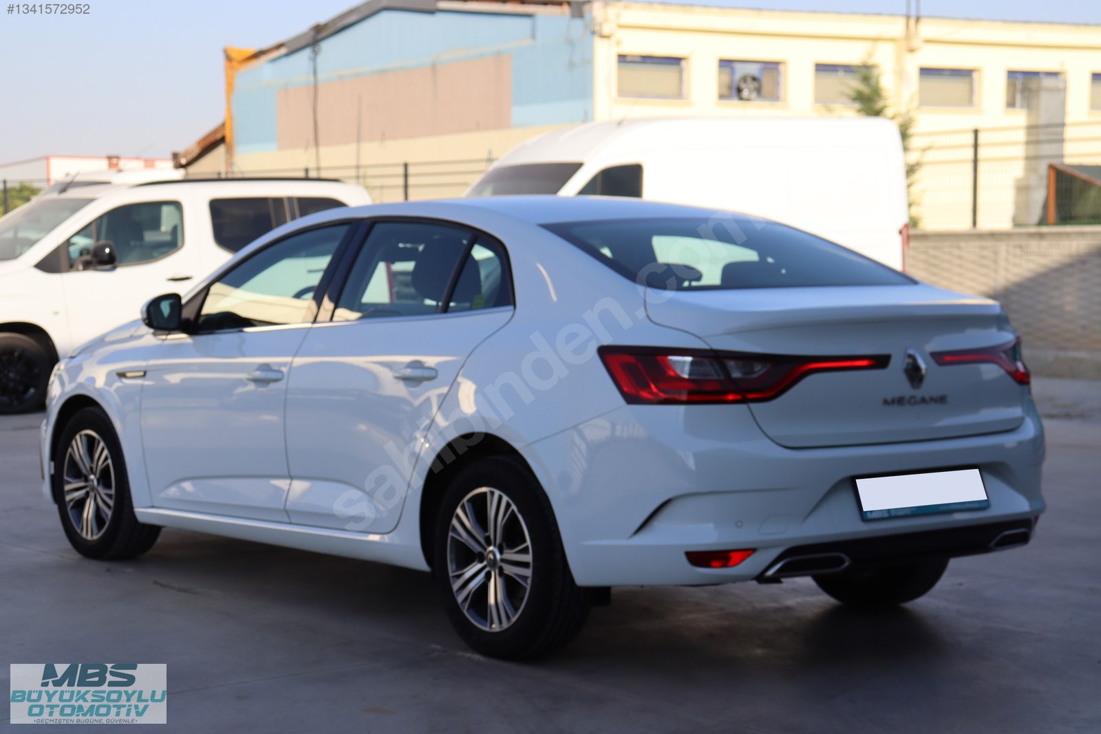 MBS BÜYÜKSOYLU'DAN 2023 MODEL RENAULT MEGANE 1.3 TCE EDC TOUCH