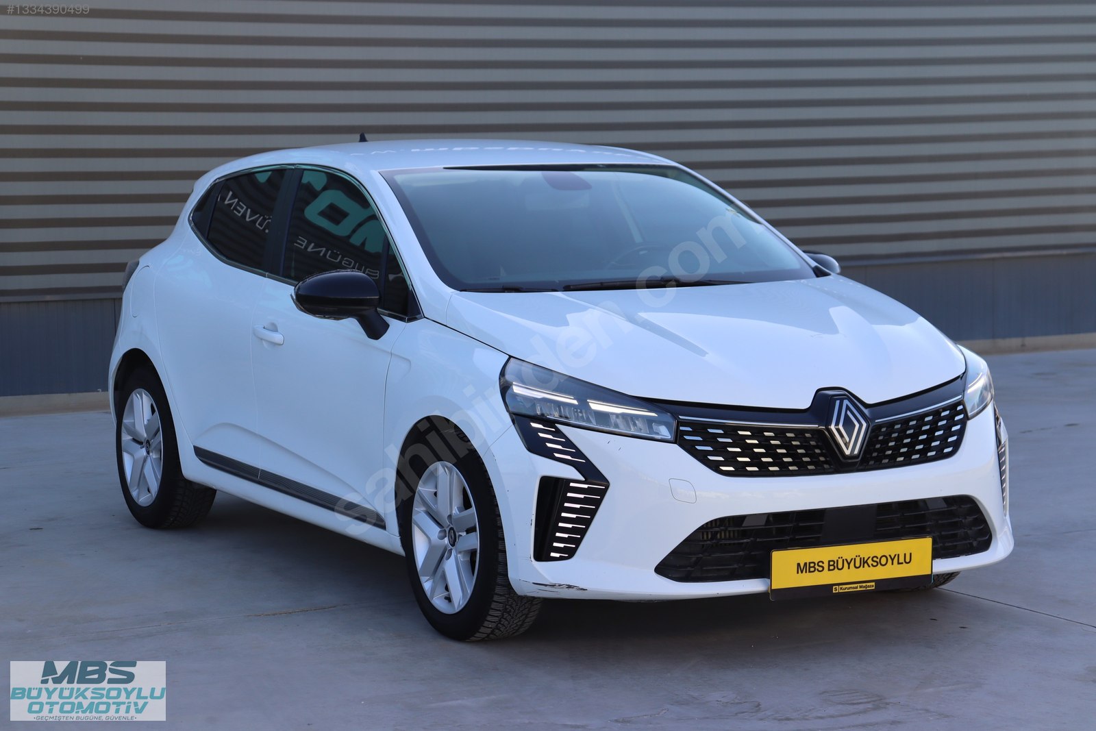 MBS BÜYÜKSOYLU'DAN 2024 MODEL CLIO 1.0 TCE EVOLUTiON X-TRONiC
