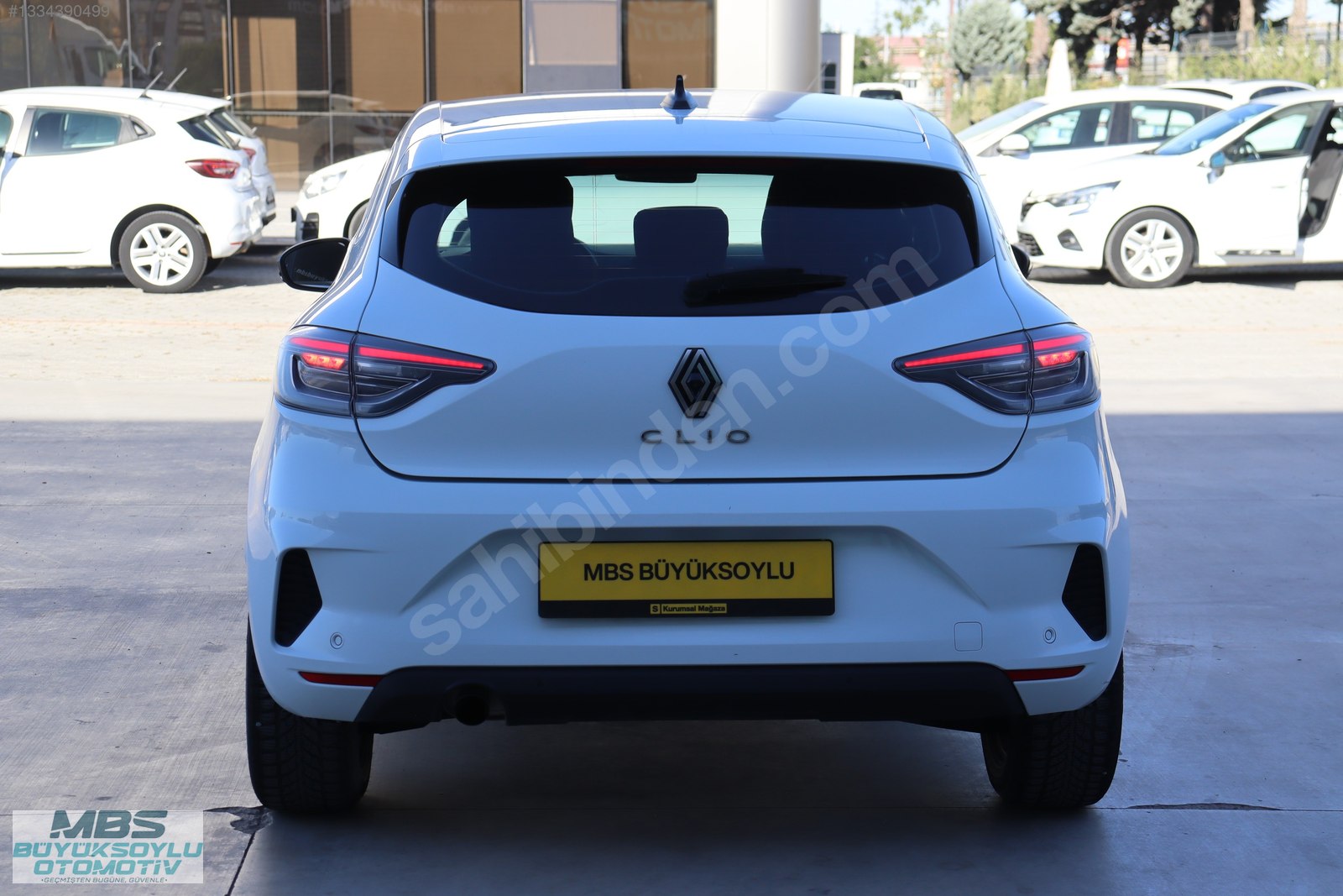 MBS BÜYÜKSOYLU'DAN 2024 MODEL CLIO 1.0 TCE EVOLUTiON X-TRONiC