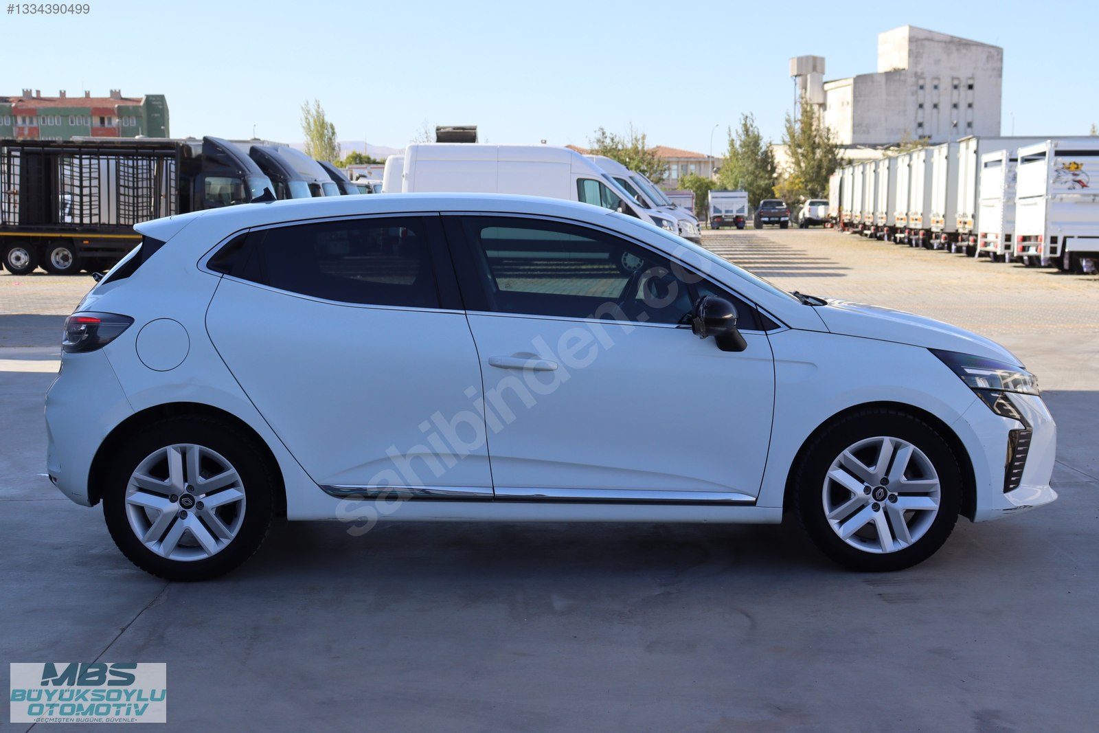 MBS BÜYÜKSOYLU'DAN 2024 MODEL CLIO 1.0 TCE EVOLUTiON X-TRONiC