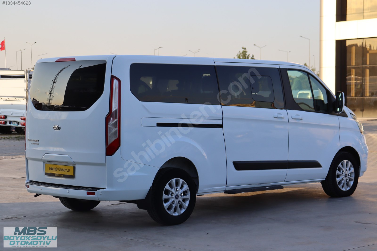 MBS BÜYÜKSOYLU'DAN 2021 TOURNEO CUSTOM 320 L 8+1 OTOMOBİL RUHSAT