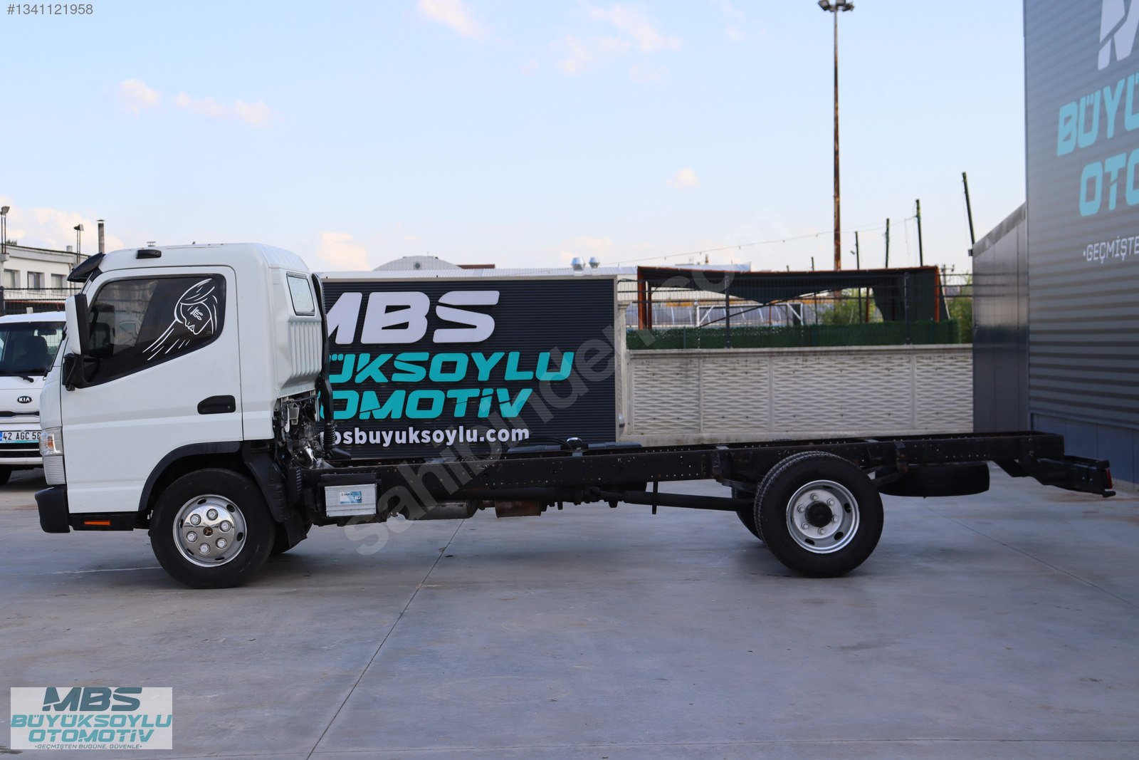 MBS BÜYÜKSOYLU'DAN 2014 MODEL CANTER TF B75L ŞASE KAMYON