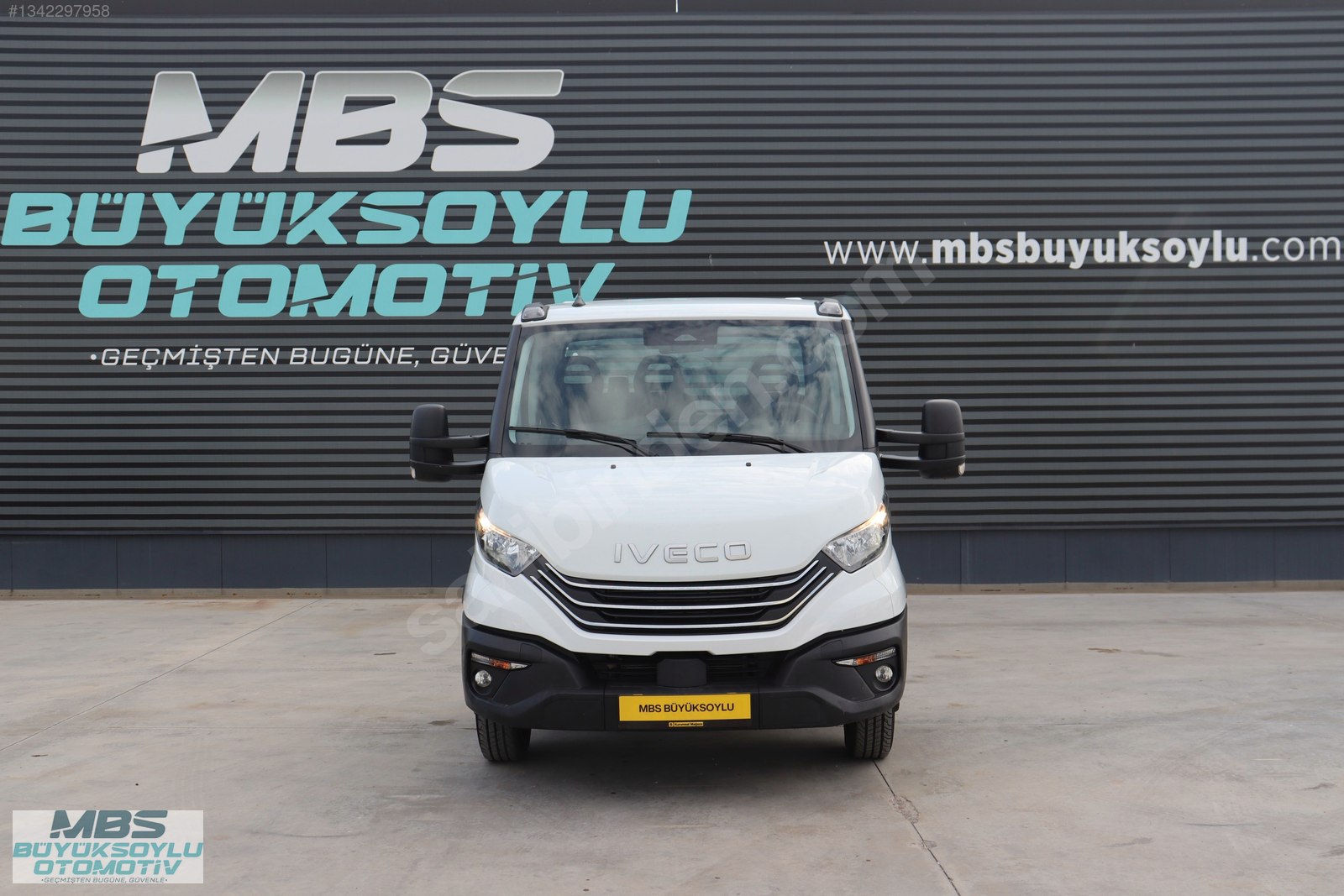 MBS BÜYÜKSOYLUDAN 2024 MODEL 35 C 16 3750 ŞASE HI-MATIC KAMYONET