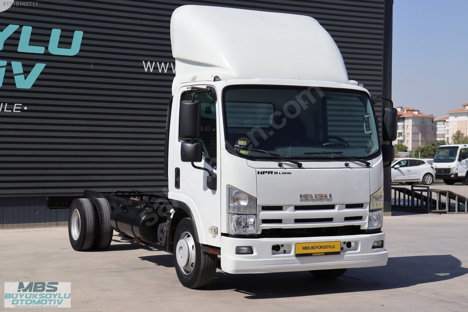 MBSBÜYÜKSOYLU'DAN 2015 MODEL ISUZU NPR 8 ŞASE KAMYON