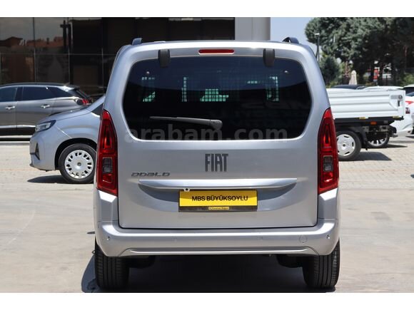 Galeriden Fiat Doblo Combi 1.5 BlueHDi Premio Plus 2025 Model Konya 20.994 KM Gri