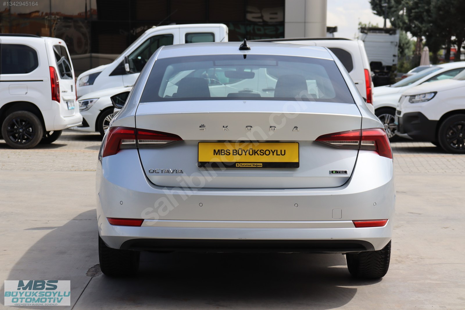 MBS BÜYÜKSOYLU'DAN 2023 MODEL SKODA OCTAVIA 1.0 E-TEC ELİTE