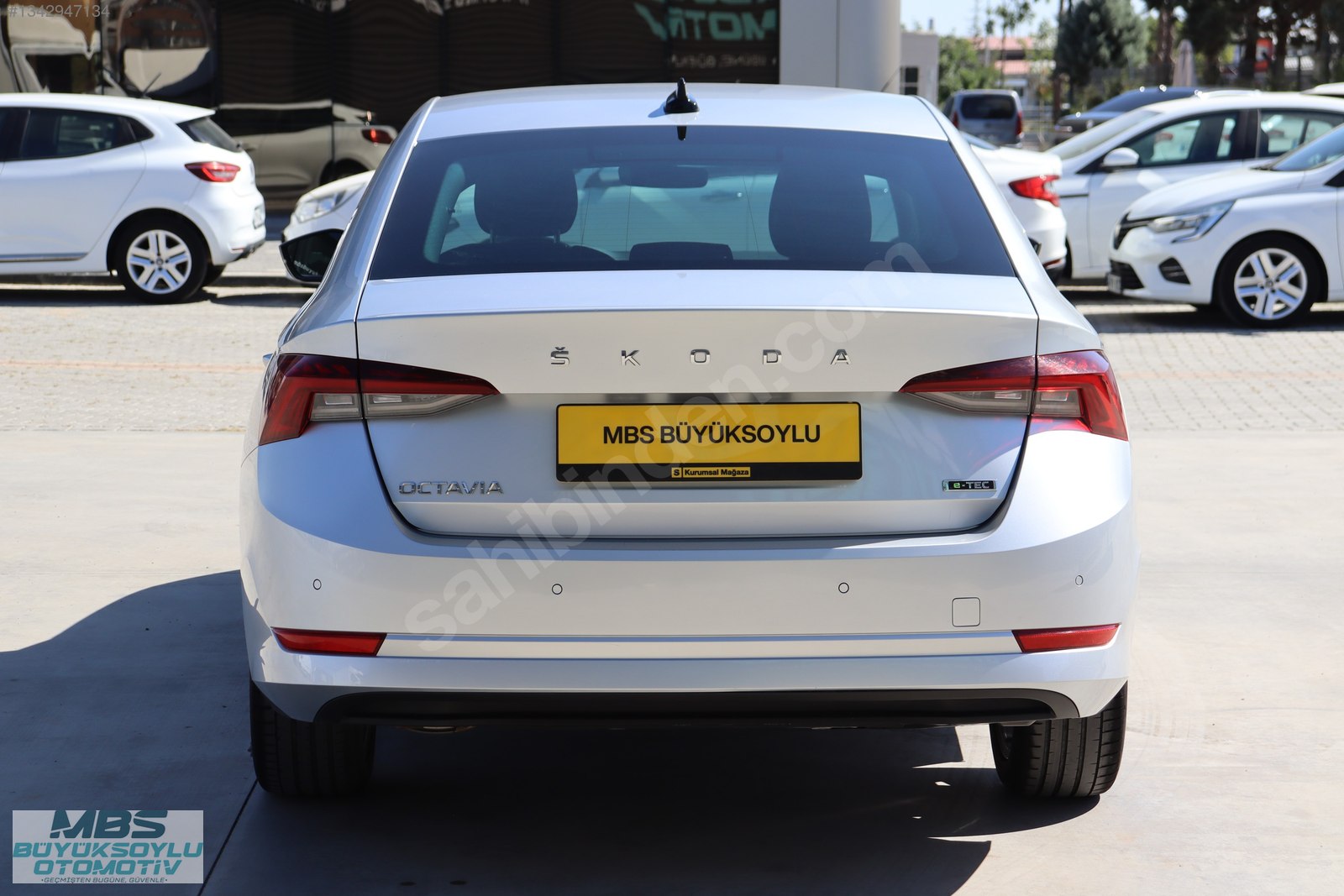 MBS BÜYÜKSOYLU'DAN 2022 MODEL SKODA OCTAVIA 1.5 E-TEC PREMIUM