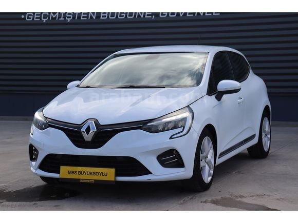 Galeriden Renault Clio 1.0 TCe Touch 2022 Model Konya 178.083 KM Beyaz