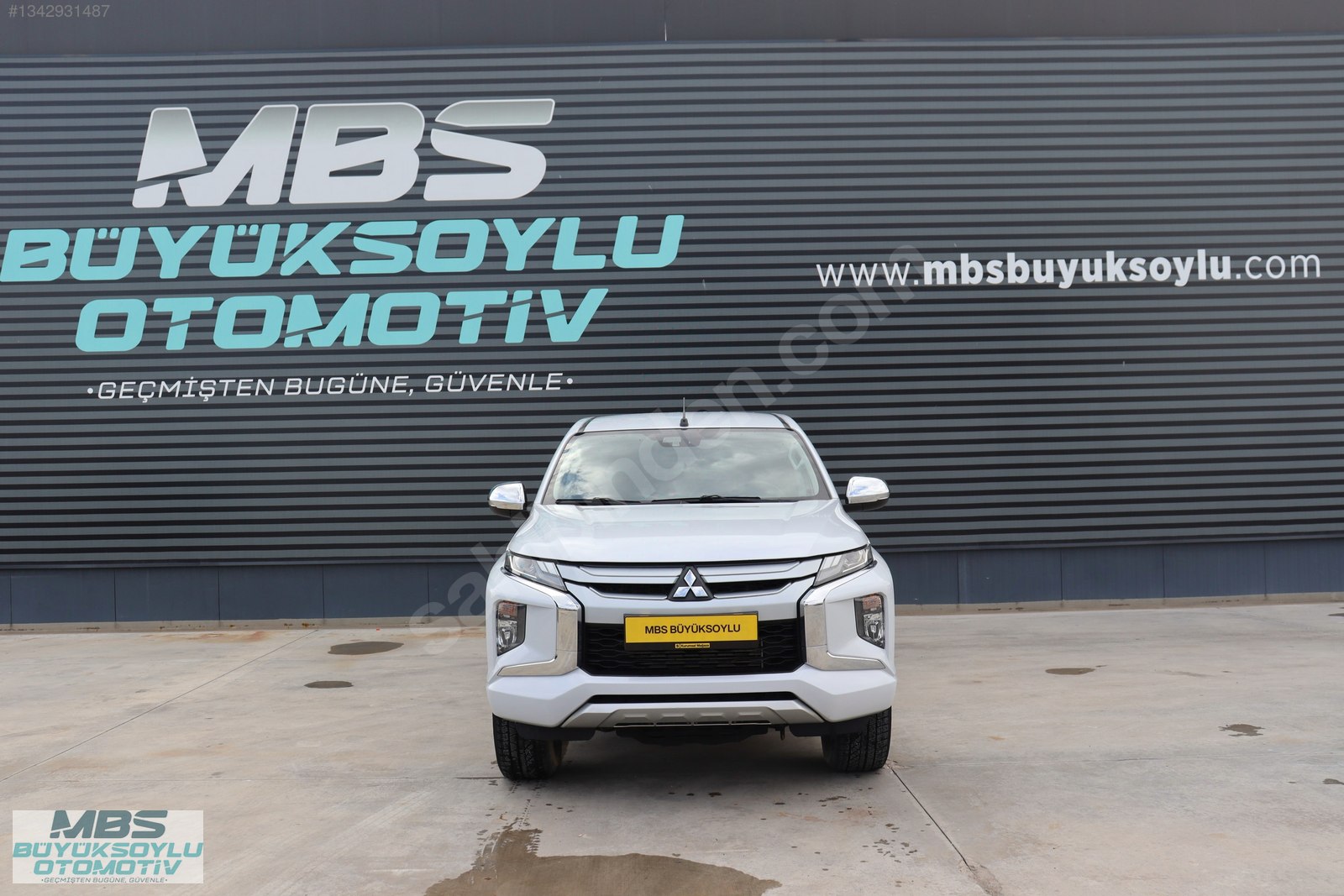 MBS BÜYÜKSOYLU'DAN 2020 MITSUBISHI L200 2.2 DI-D 4X4 BLIZZARD
