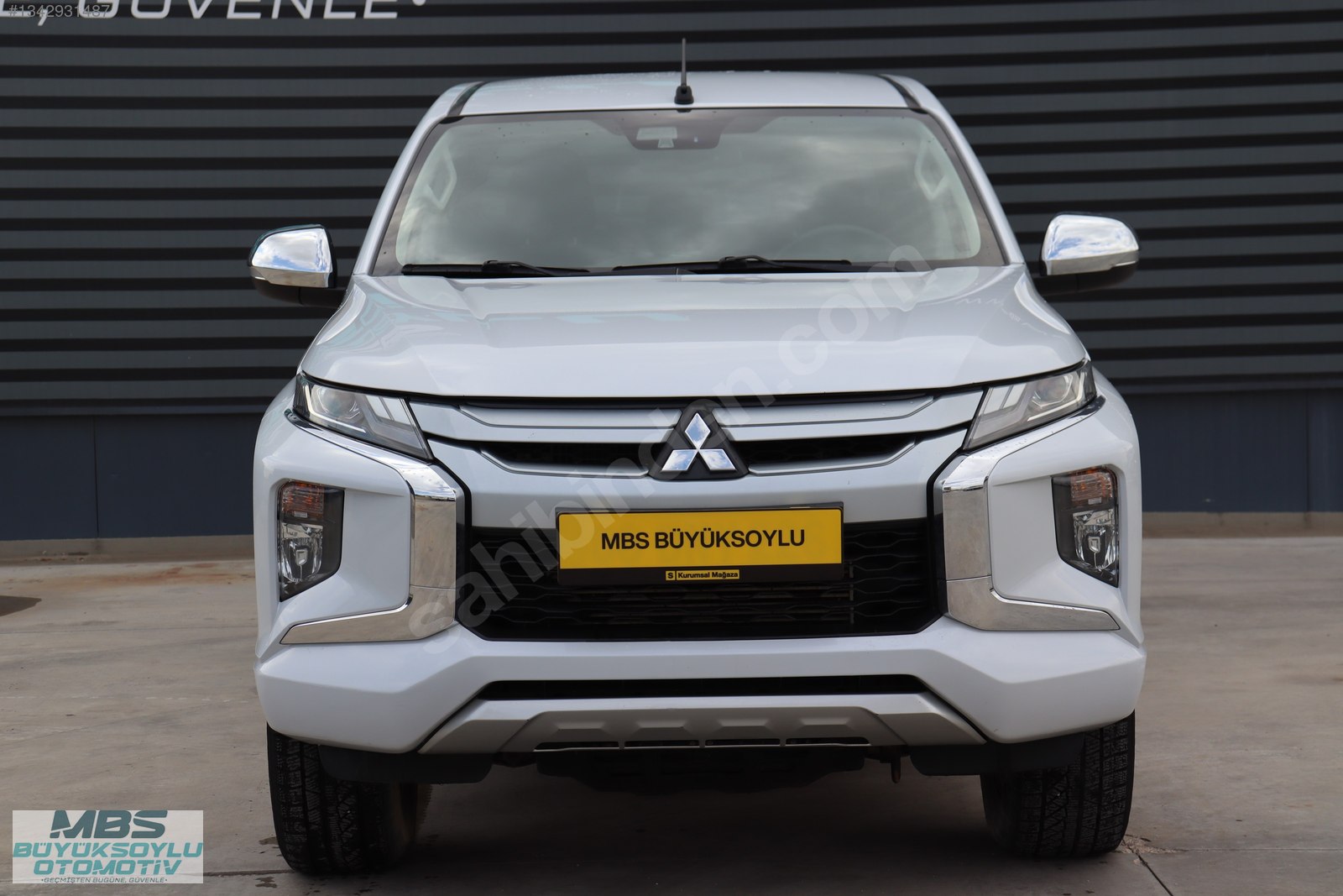 MBS BÜYÜKSOYLU'DAN 2020 MITSUBISHI L200 2.2 DI-D 4X4 BLIZZARD